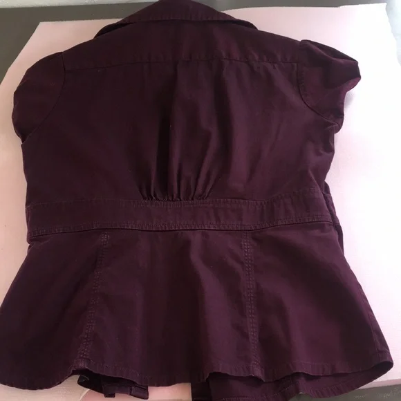 Banana Republic Deep Burgundy Button Down Shirt - Picture 4 of 4